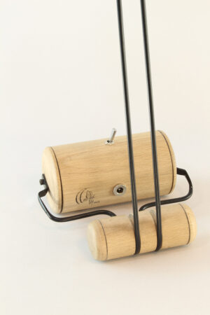 Lampe artisanale Erebia Luminaires Modèle Chrysalide en bois et acier