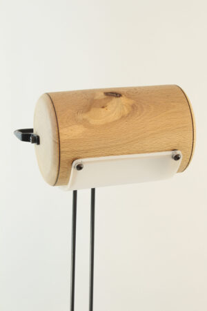 Lampe artisanale Erebia Luminaires Modèle Chrysalide en bois et acier
